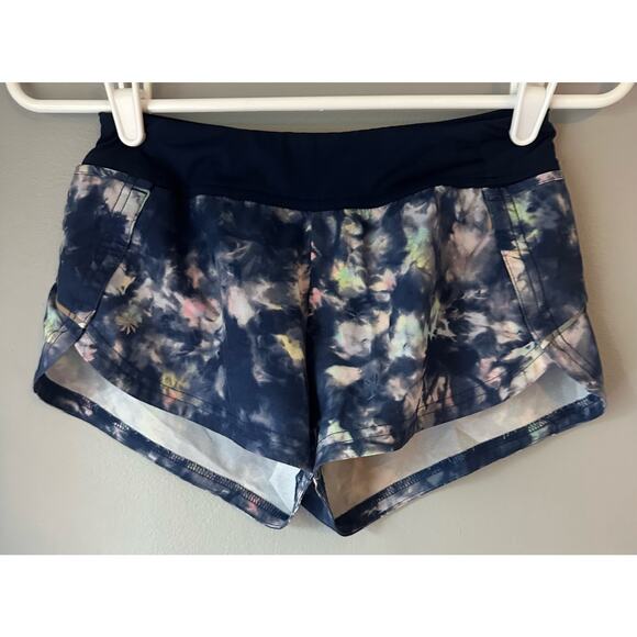 Athleta Girl Other - ATHLETA GIRL PRINTED SPRINTER 2" SHORT